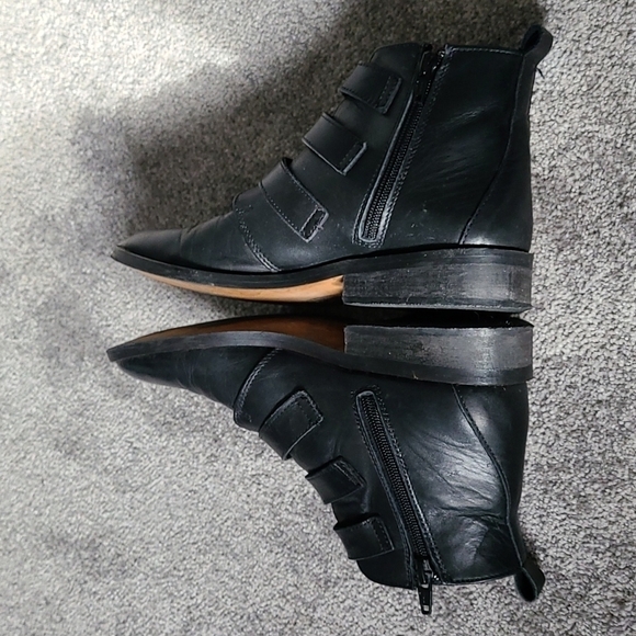 ALDO Leather Buckle & Stud Detail Black Ankle Boots Size 6 - Picture 7 of 9